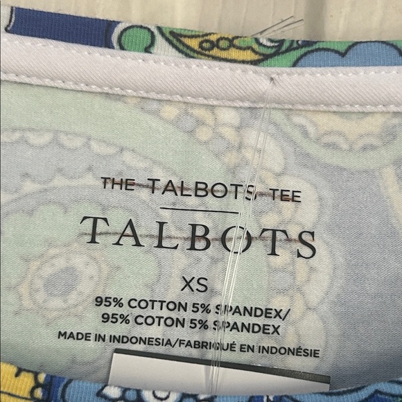 NWOT Talbot’s brightly colored paisley short sleeve T-shirt size XS - Picture 3 of 3